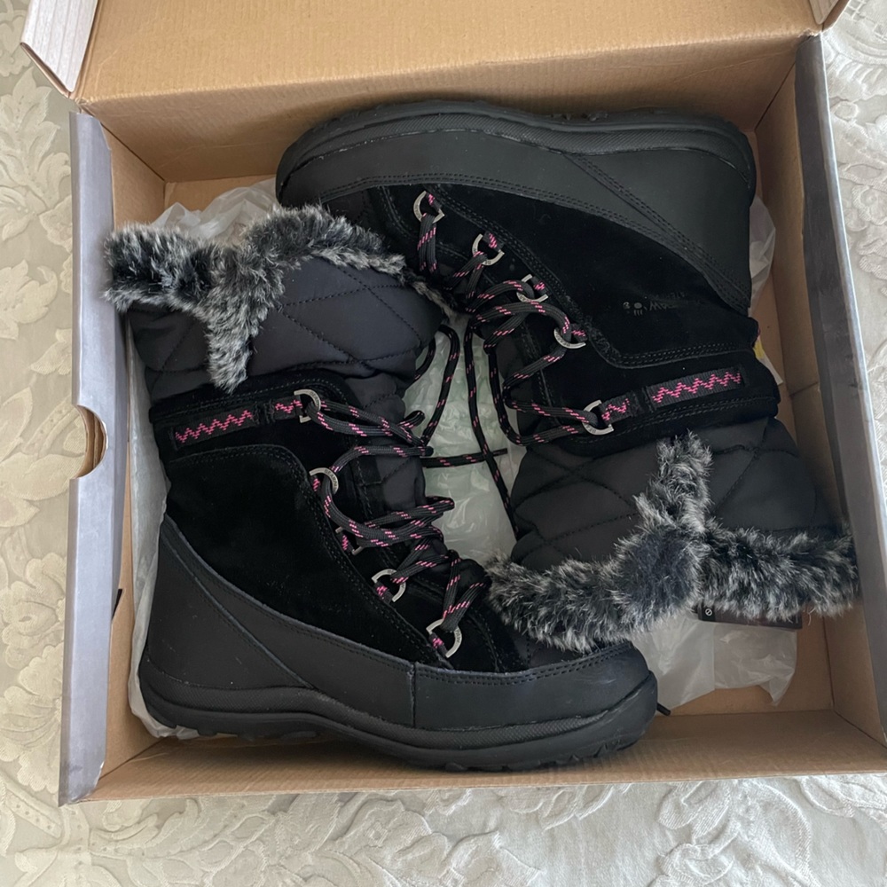BearPaw shoes, size 37